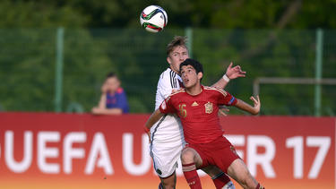 Schalke-Flirt Dani Morer (v.) spielte auch für die Spaniens U17