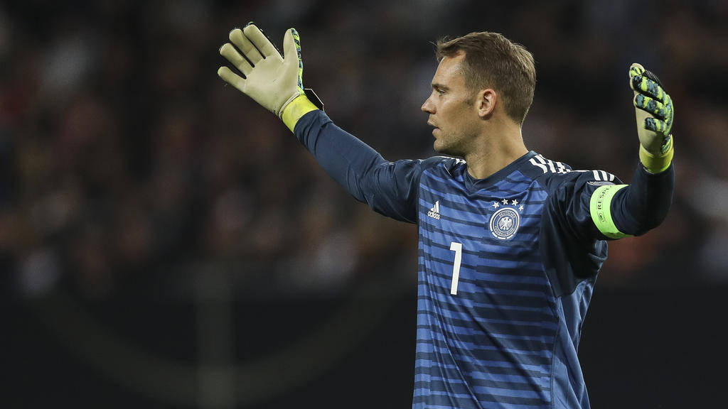 Manuel Neuer steht gegen Nordirland im DFB-Tor