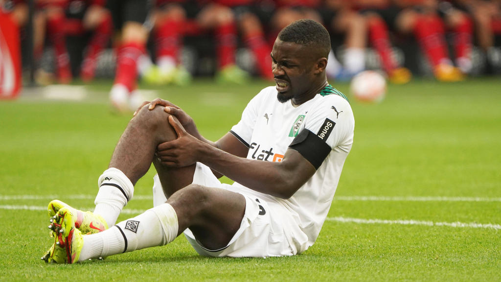 Gladbach-Angreifer Marcus Thuram hat sich am Knie verletzt Gladbach-Angreifer Marcus Thuram hat sich am Knie verletzt
