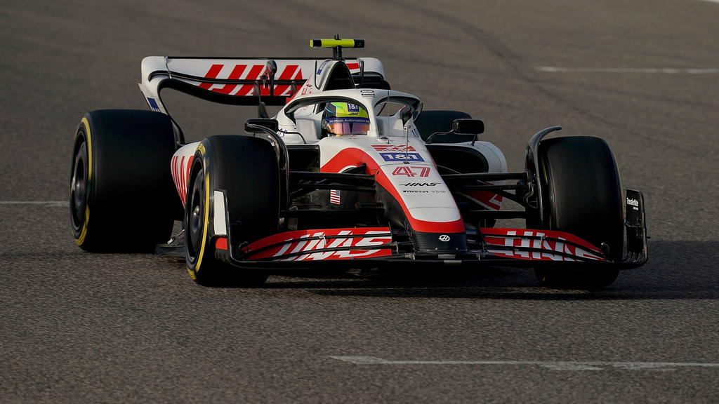 Platz 17: Mick Schumacher (Haas) - 1:23.005 in Q1