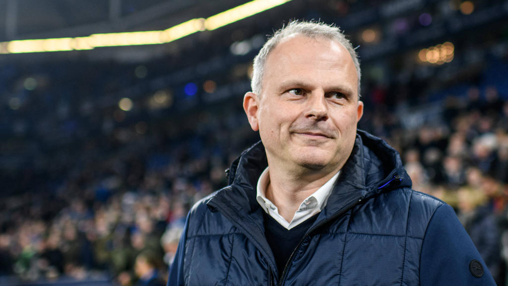 Jochen Schneider ist seit einem Jahr beim FC Schalke 04 Jochen Schneider ist seit einem Jahr beim FC Schalke 04