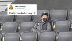 Jadon Sancho war mit der Schiedsrichter-Leistung beim BVB-Spiel in Manchester nicht zufrieden