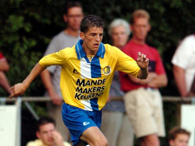 Ferdi Elmas van RKC Waalwijk ligt op snelheid. (05-08-2005) Ferdi Elmas van RKC Waalwijk ligt op snelheid. (05-08-2005)