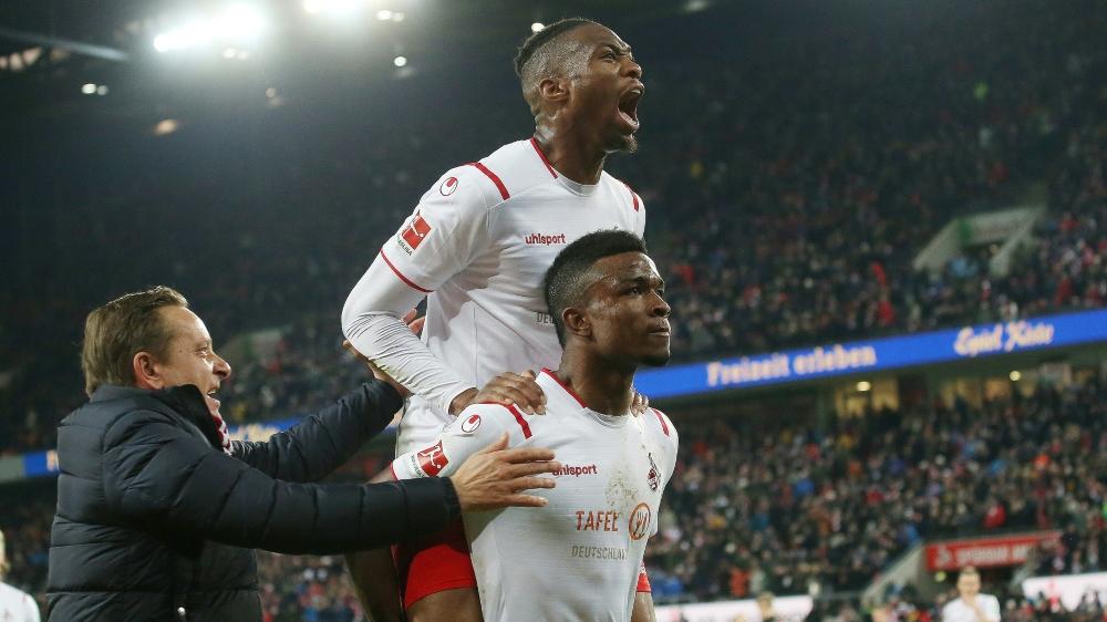 Der 1. FC Köln besiegte Bayer Leverkusen Der 1. FC Köln besiegte Bayer Leverkusen