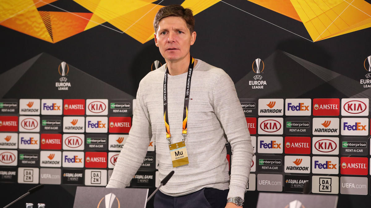Oliver Glasner will mit seinem VfL in die nächste Runde Oliver Glasner will mit seinem VfL in die nächste Runde