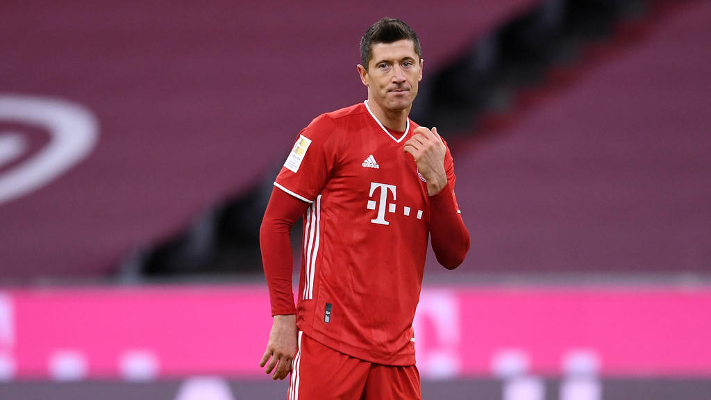 Robert Lewandowski wechselte  2014 vom BVB zum FC Bayern