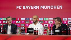 Vincent Kompany (m.) steht beim FC Bayern von Anfang an unter Druck