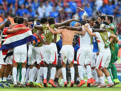Costa Rica sigue con sus pruebas para luchas por meterse en el próximo Mundial. (Foto: Getty) 