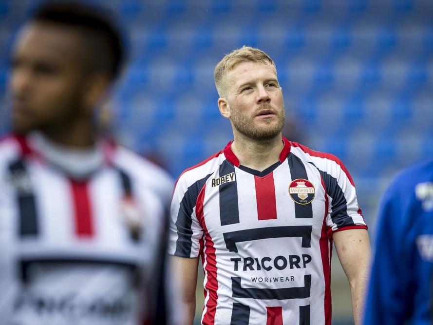 Willem II-speler Adam Nemec is teleurgesteld in het verlies op bezoek bij ADO Den Haag (17.04.2016).