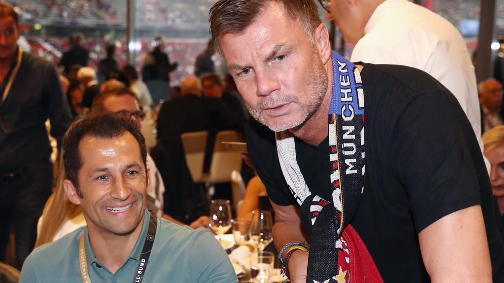 Thomas Helmer (r.) kritisiert die Vereinsspitze des FC Bayern für ihre Transferpolitik Thomas Helmer (r.) kritisiert die Vereinsspitze des FC Bayern für ihre Transferpolitik