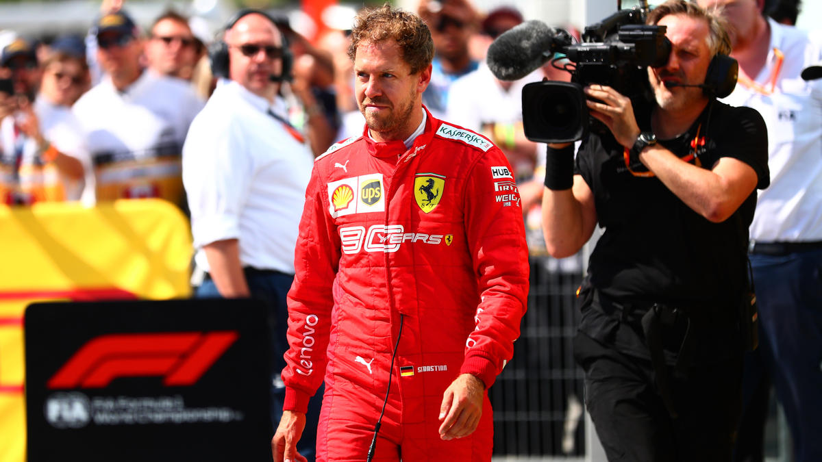 Sebastian Vettel wirkt nachdenklich: Hat er wirklich noch Lust auf die Formel 1? Sebastian Vettel wirkt nachdenklich: Hat er wirklich noch Lust auf die Formel 1?