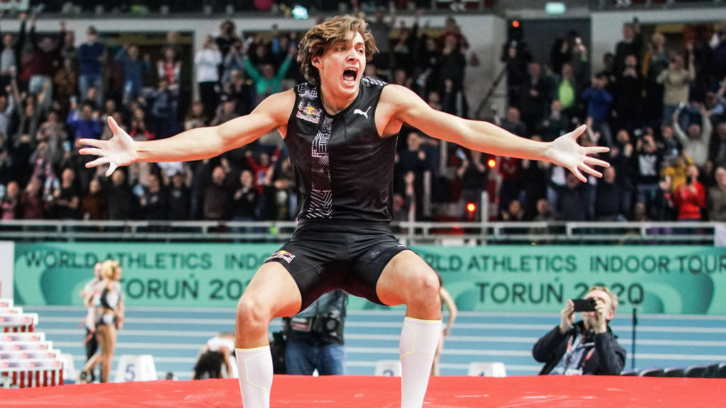 Er kann es kaum glauben: Duplantis überspringt 6,17m