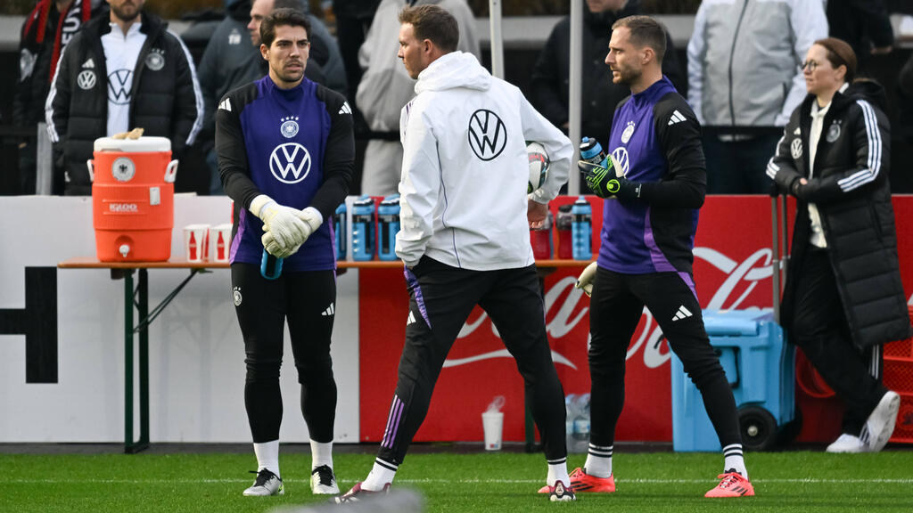 Julian Nagelsmann setzt auf Oliver Baumann (r.) im DFB-Tor Julian Nagelsmann setzt auf Oliver Baumann (r.) im DFB-Tor