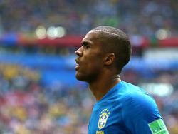 Douglas Costa muss wegen einer Verletzung im hinteren rechten Oberschenkel aussetzen