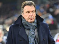 Heribert Bruchhagen droht mit Hamburg der Gang in Liga zwei