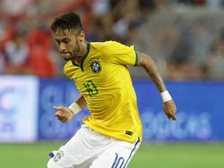 Neymar dijo este lunes que abandona la concentración de la Selecao en Chile. (Foto: Getty)