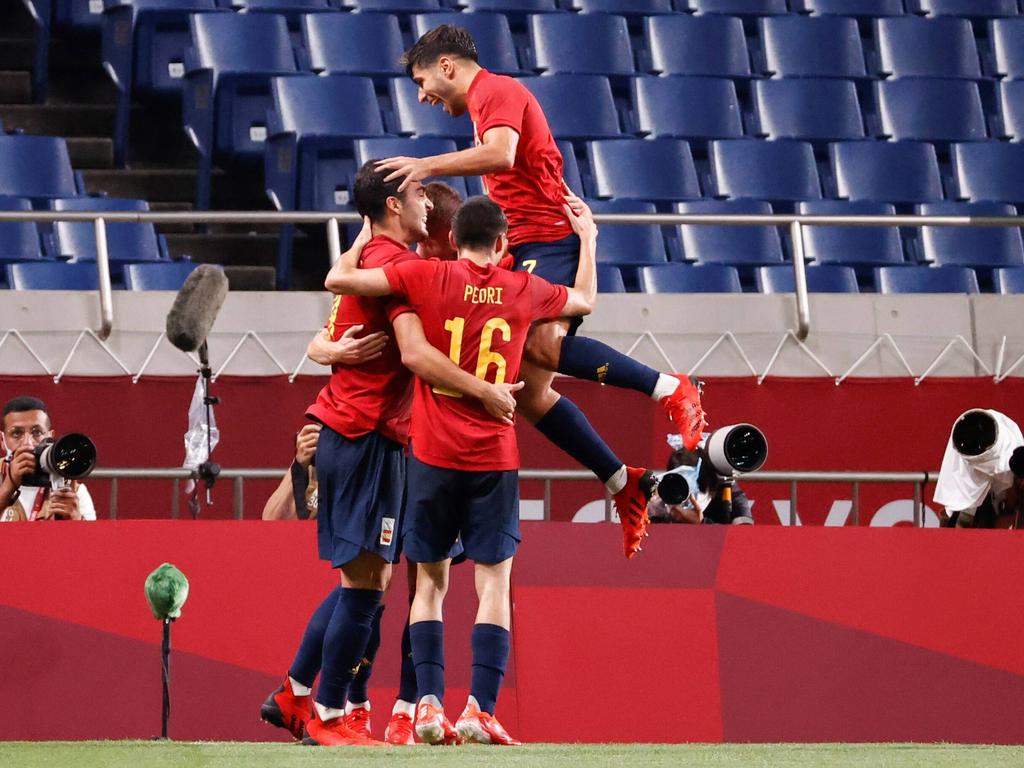 España pasa como primera de grupo.