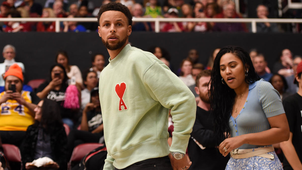 Curry setzt sich für Aufklärung ein Curry setzt sich für Aufklärung ein