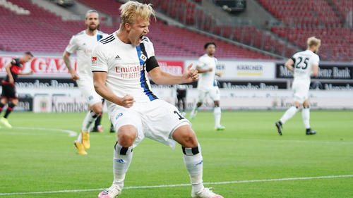 Joel Pohjanpalo bejubelt das 1:0 für den HSV