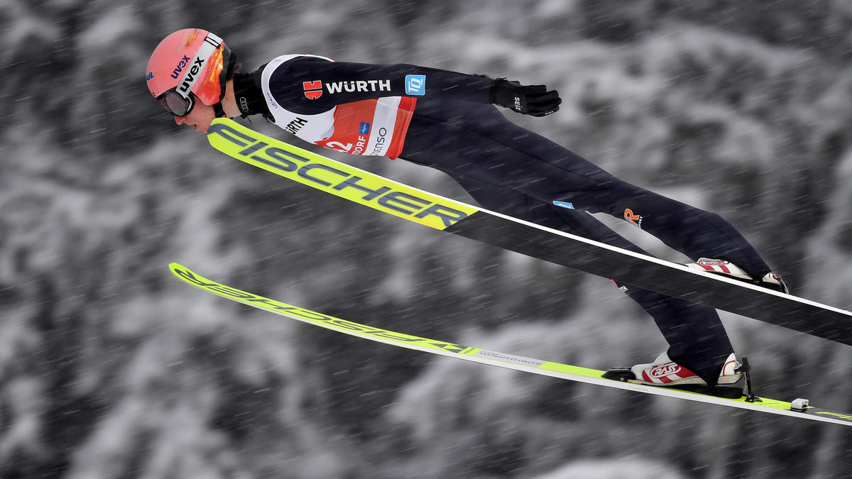 Karl Geiger holte dank eines tollen zweiten Sprungs WM-Bronze Karl Geiger holte dank eines tollen zweiten Sprungs WM-Bronze