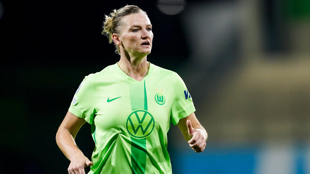 Alexandra Popp bleibt dem VfL Wolfsburg bis 2026 erhalten Alexandra Popp bleibt dem VfL Wolfsburg bis 2026 erhalten
