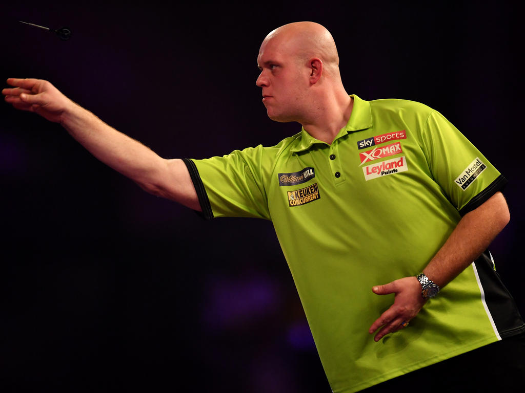 Michael van Gerwen gewann bei der Premier League Darts mit Mühe Michael van Gerwen gewann bei der Premier League Darts mit Mühe