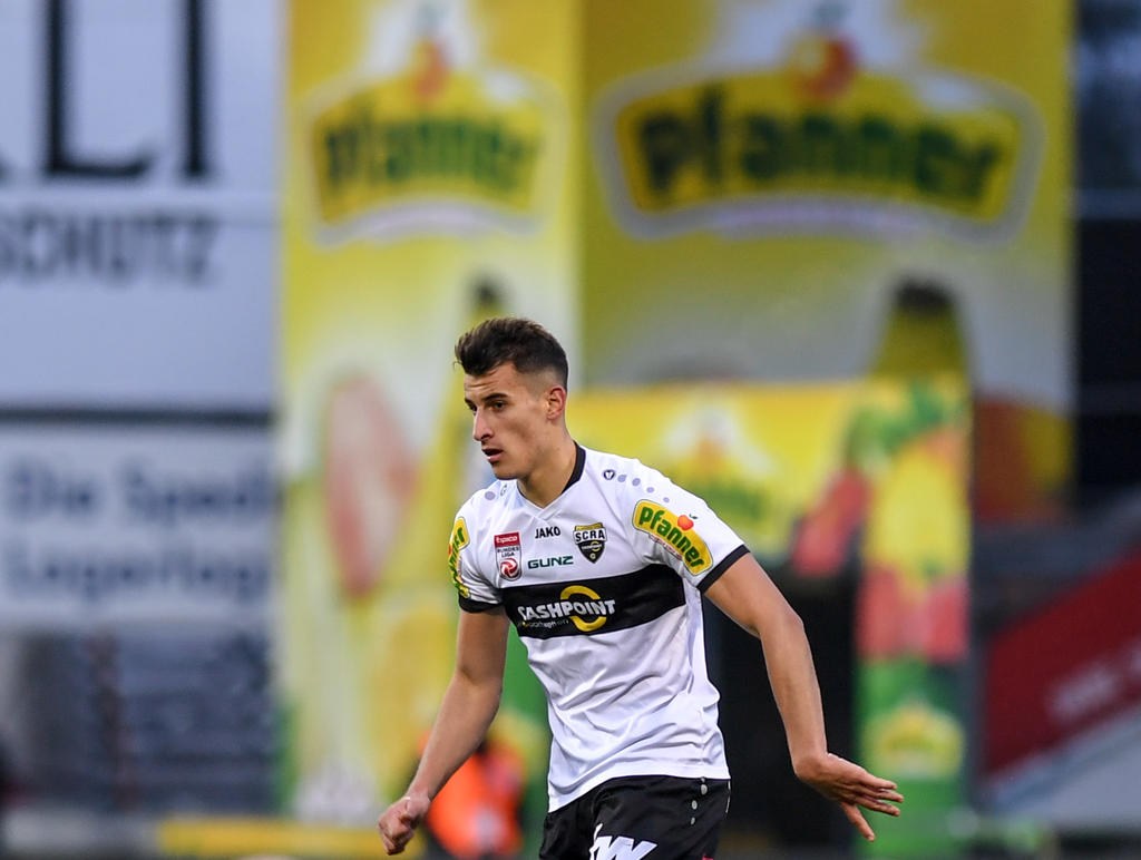 Fruchtsaft machen kann er, der Pfanner. Einen Bundesliga-Klub führen auch? Fruchtsaft machen kann er, der Pfanner. Einen Bundesliga-Klub führen auch?