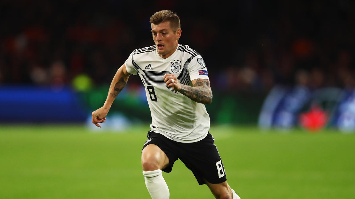 Glaubt an erfolgreiche EM: Mittelfeldstar Toni Kroos Glaubt an erfolgreiche EM: Mittelfeldstar Toni Kroos