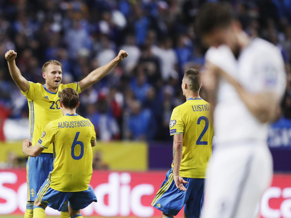 Schweden feiert den Last-Minute-Sieg gegen Frankreich