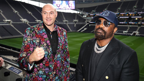 Steigt Tyson Fury (l.) ins Fußball-Geschäft ein?