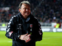 5000 Euro Geldstrafe für St. Paulis Trainer Ewald Lienen
