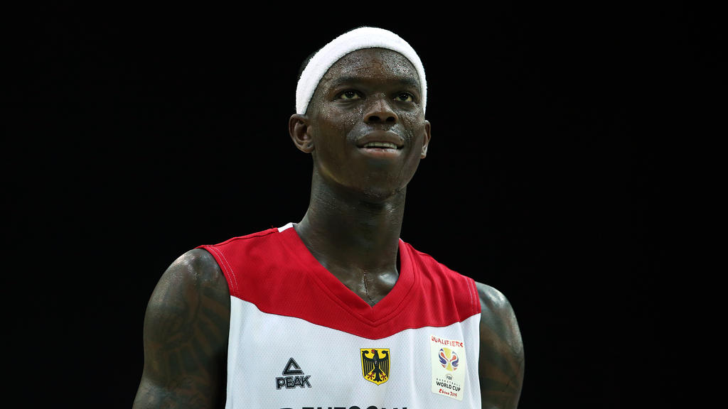 Hat von den USA aus immer seinen Ex-Klub Braunschweig im Blick: NBA-Star Dennis Schröder Hat von den USA aus immer seinen Ex-Klub Braunschweig im Blick: NBA-Star Dennis Schröder
