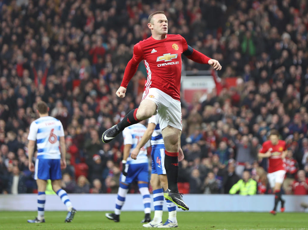 Rooney brinca para celebrar su tanto en la FA Cup. (Foto: Getty)