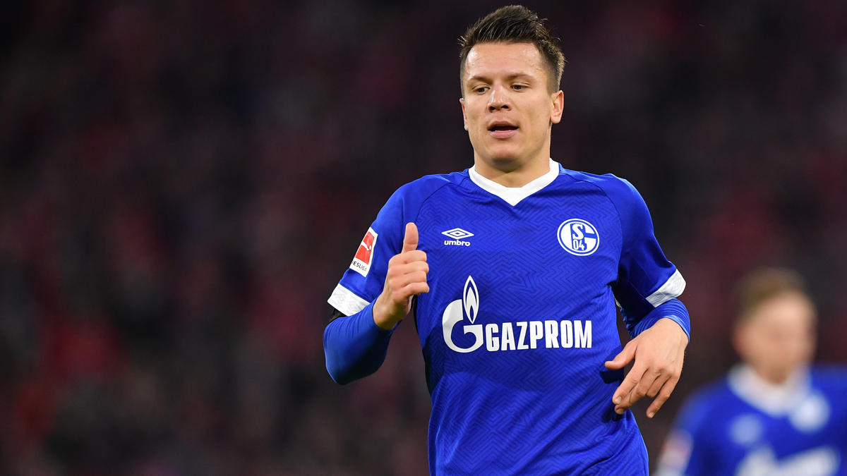Yevhen Konoplyanka hat beim FC Schalke 04 anscheinend keine Zukunft Yevhen Konoplyanka hat beim FC Schalke 04 anscheinend keine Zukunft