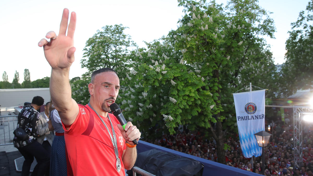 Franck Ribéry spielte bis zum Saisonende beim FC Bayern Franck Ribéry spielte bis zum Saisonende beim FC Bayern