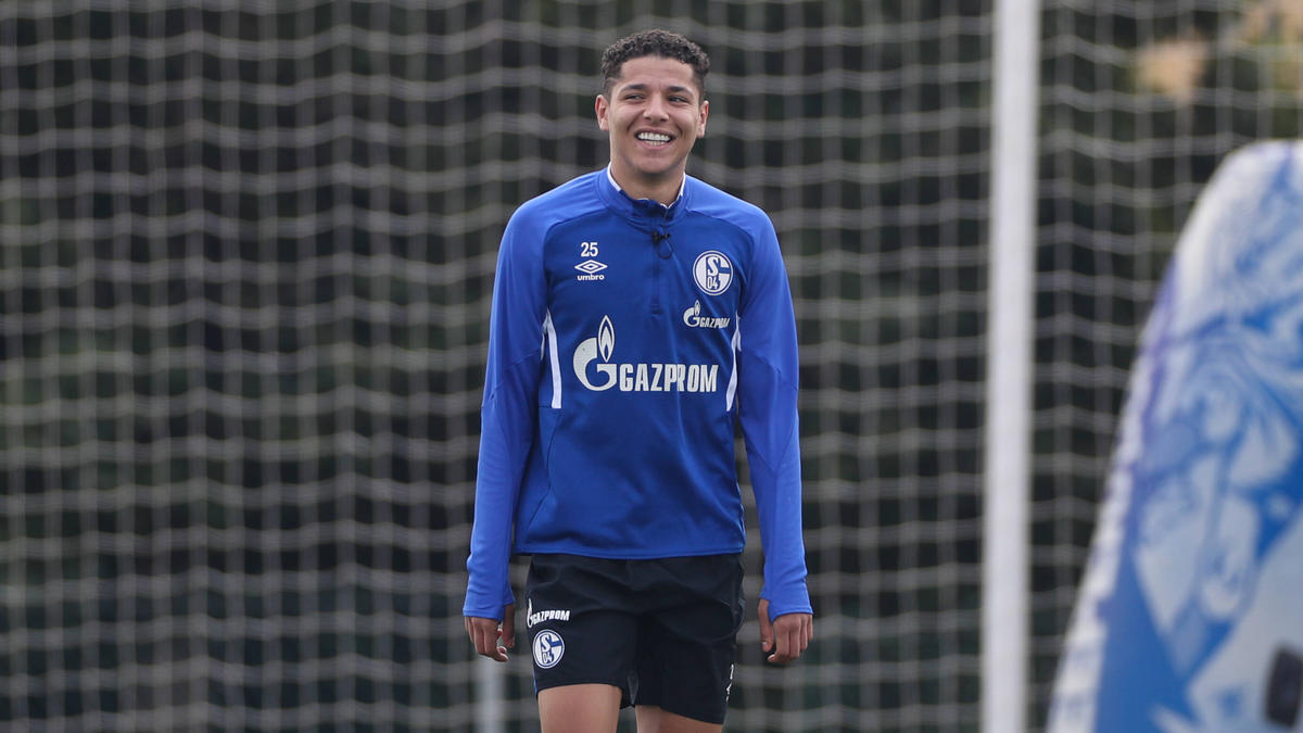 Amine Harit steht beim FC Schalke 04 unter Vertrag Amine Harit steht beim FC Schalke 04 unter Vertrag
