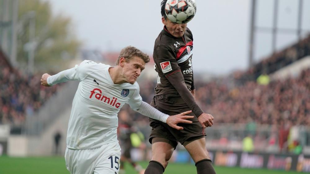 Verteidiger Van den Bergh verlängert bei Holstein Kiel Verteidiger Van den Bergh verlängert bei Holstein Kiel
