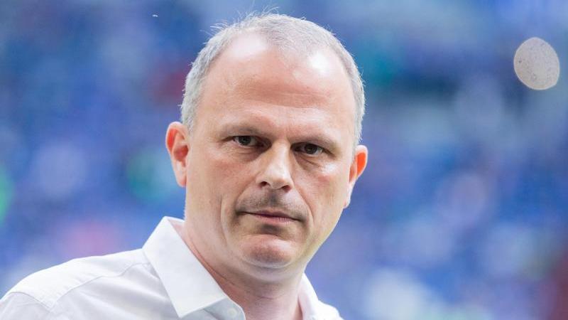 Schalkes Sportchef Jochen Schneider attackiert die Mannschaft Schalkes Sportchef Jochen Schneider attackiert die Mannschaft