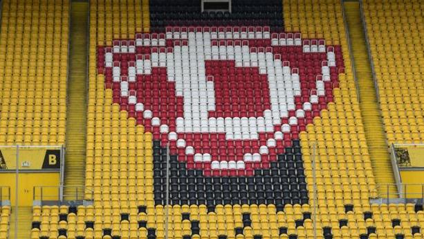 Dynamo Dresden erwägt nach dem so gut wie sicheren Abstieg rechtliche Schritte Dynamo Dresden erwägt nach dem so gut wie sicheren Abstieg rechtliche Schritte