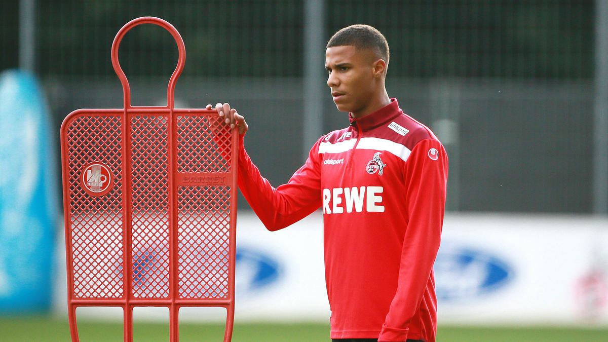 Ismail Jakobs entscheidet sich für den 1. FC Köln Ismail Jakobs entscheidet sich für den 1. FC Köln