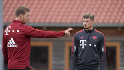 Will Bayern-Trainer Nagelsmann im Training beeindrucken: Mittelfeldspieler Cuisance (r.)