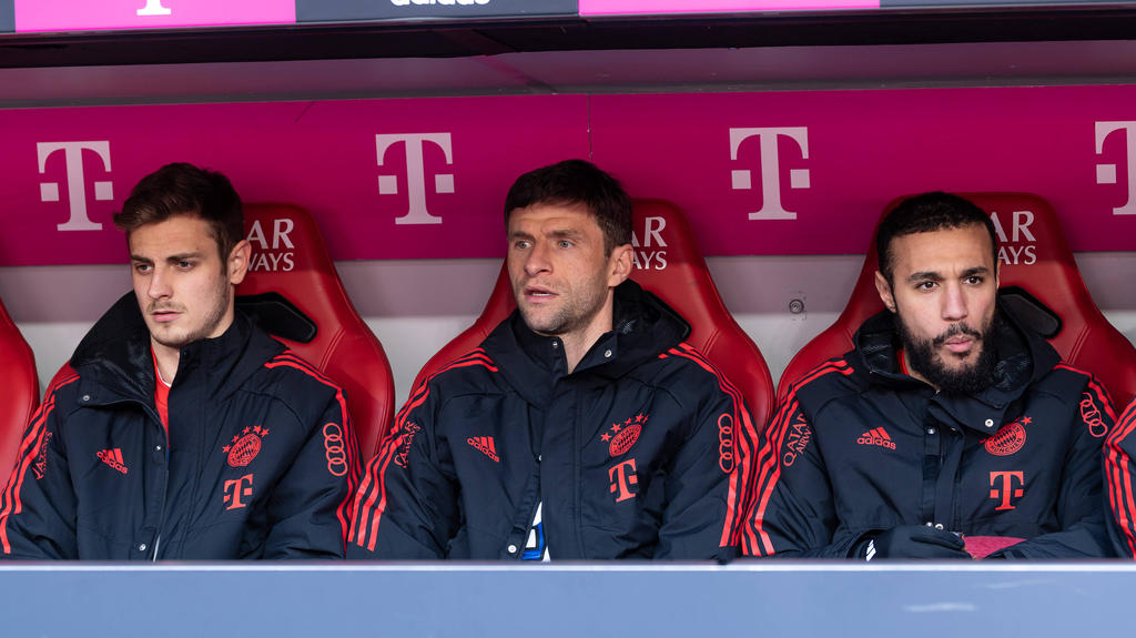 Josip Stanisic pendelt beim FC Bayern zwischen Startelf und Bank