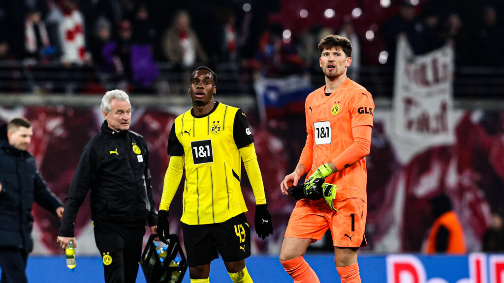 Bleibt Jamie Gittens (M.) beim BVB? Bleibt Jamie Gittens (M.) beim BVB?