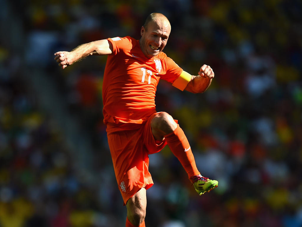 Robben bei der WM 2014 - solche Szenen möchten die holländischen Fans wieder sehen Robben bei der WM 2014 - solche Szenen möchten die holländischen Fans wieder sehen
