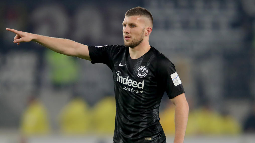 Ante Rebic von Eintracht Frankfurt steht im Fokus des FC Bayern Ante Rebic von Eintracht Frankfurt steht im Fokus des FC Bayern