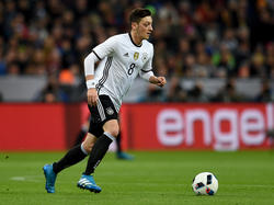 Mesut Özil glaubt an den EM-Titel