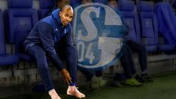 Ungewohntes Bild: Schalkes Naldo sitzt nur auf der Bank