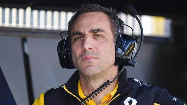 Cyril Abiteboul sind die schweren Autos ein Dorn im Auge Cyril Abiteboul sind die schweren Autos ein Dorn im Auge