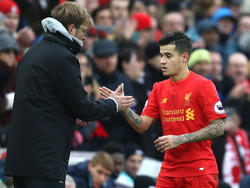 Jürgen Klopp (l.) mit seinem Mittelfeldstar Philippe Coutinho