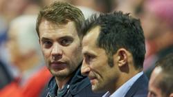 Manuel Neuer und Hasan Salihamidzic verhandeln beim FC Bayern über einen neuen Vertrag
